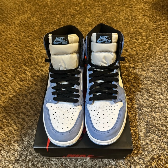 Air Jordan 1 “University Blue” Size 9 Men’s